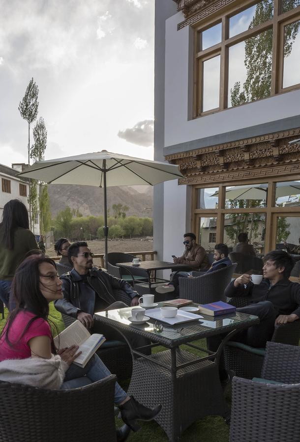 Raybo Hostel Leh Exterior foto