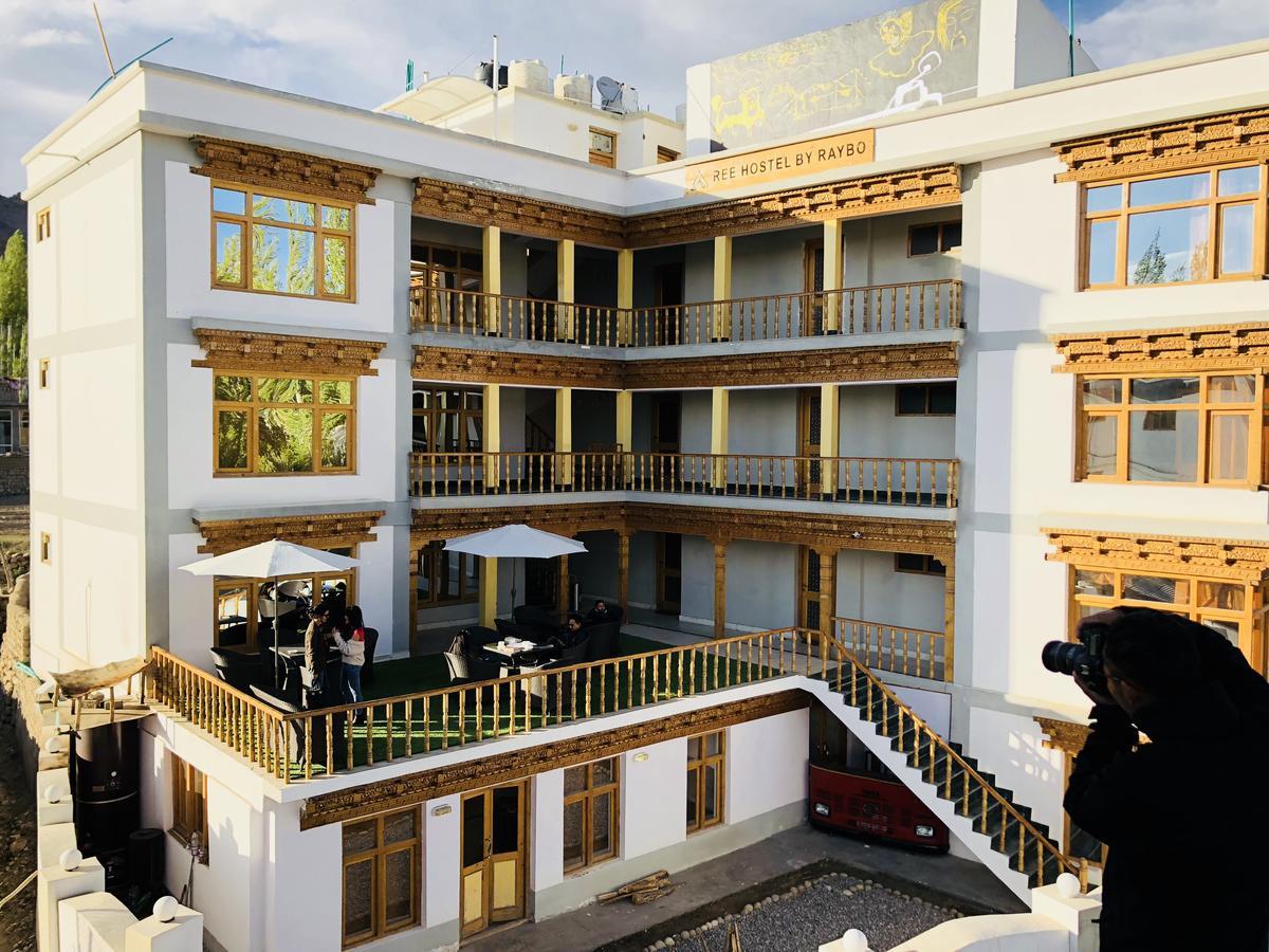 Raybo Hostel Leh Exterior foto